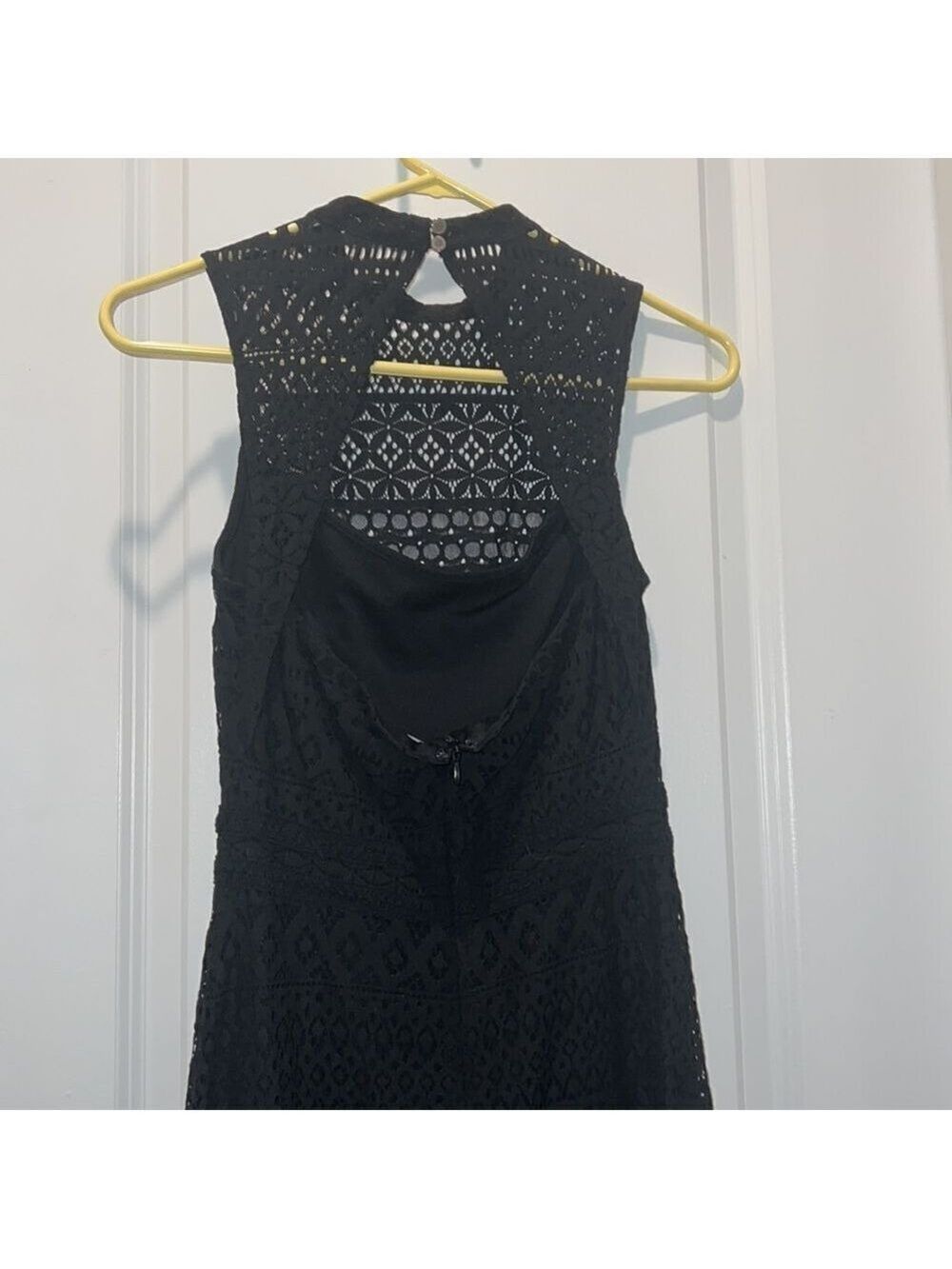 Kensie Black Midi Dress Size 2 zipper back button closure on neck lace - Picture 6 of 10